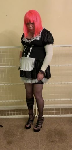 Sissy maid