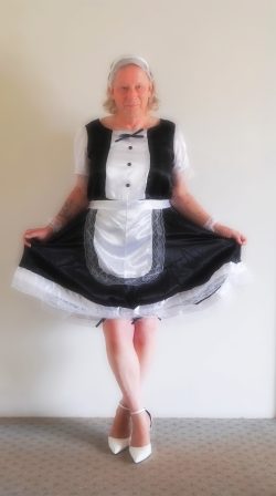 ~ sissy maid