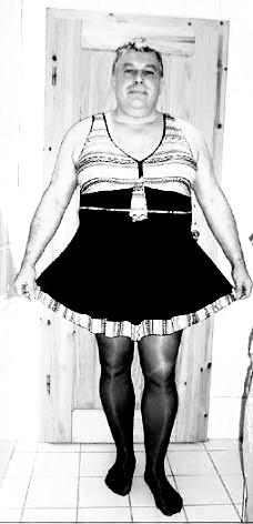 ~ Sissy in nylons pantyhose tights exposed