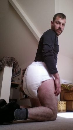 Kyle Blebjorn – Diaper f*g