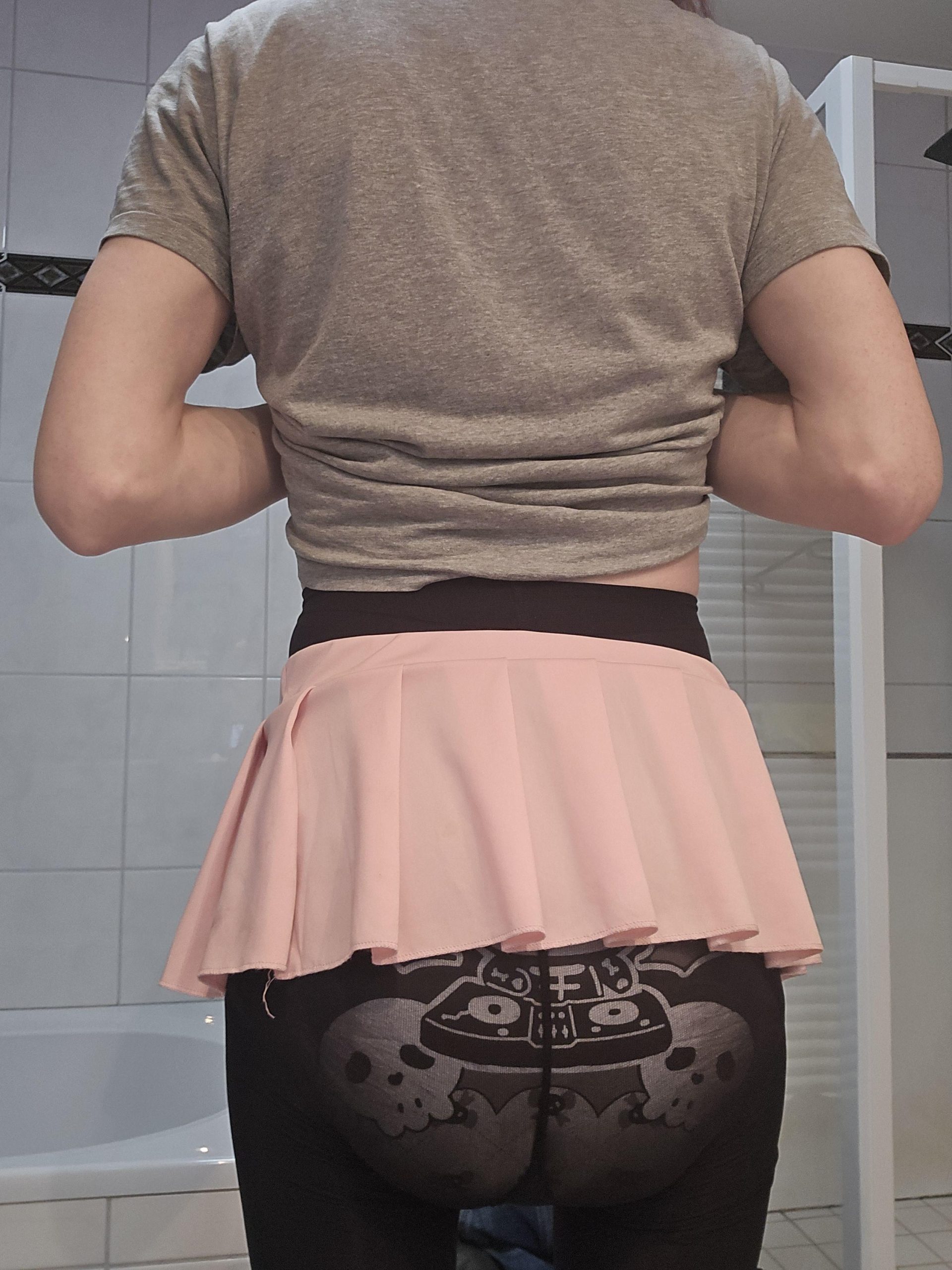 Diapered sissy Emily