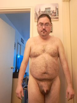 Little Dick loser on display