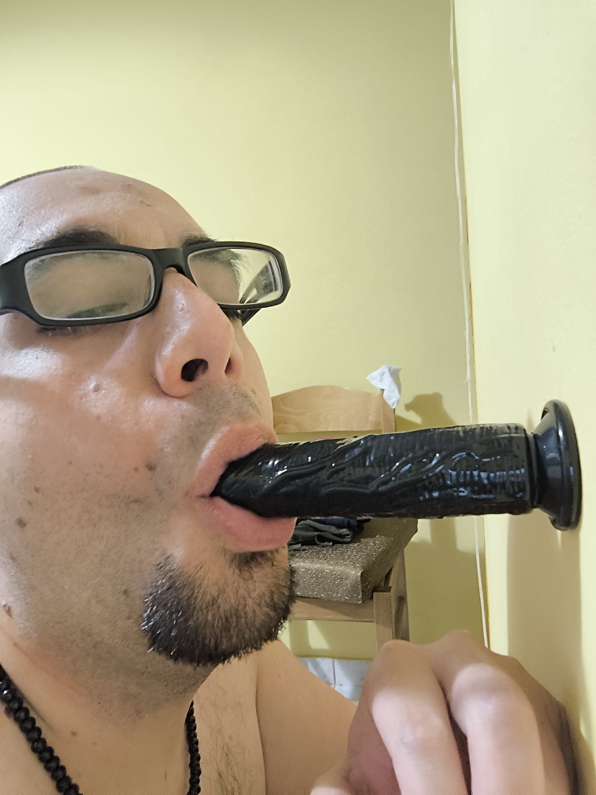John TRATARHS dildo sucking f*ggot