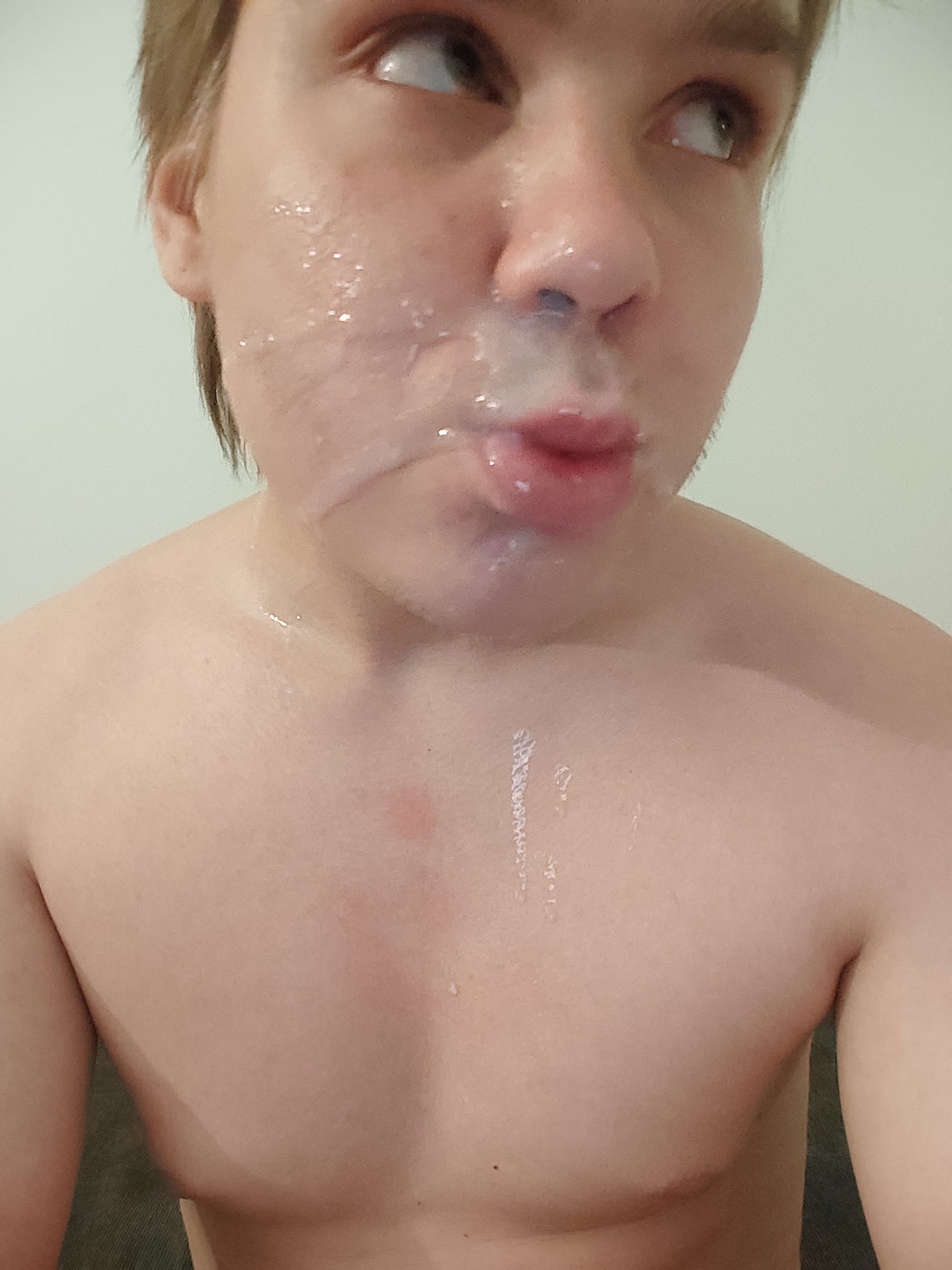 Dumb f*g wants to be blackmailed, humiliatied and feargasm Kik: Neonslu