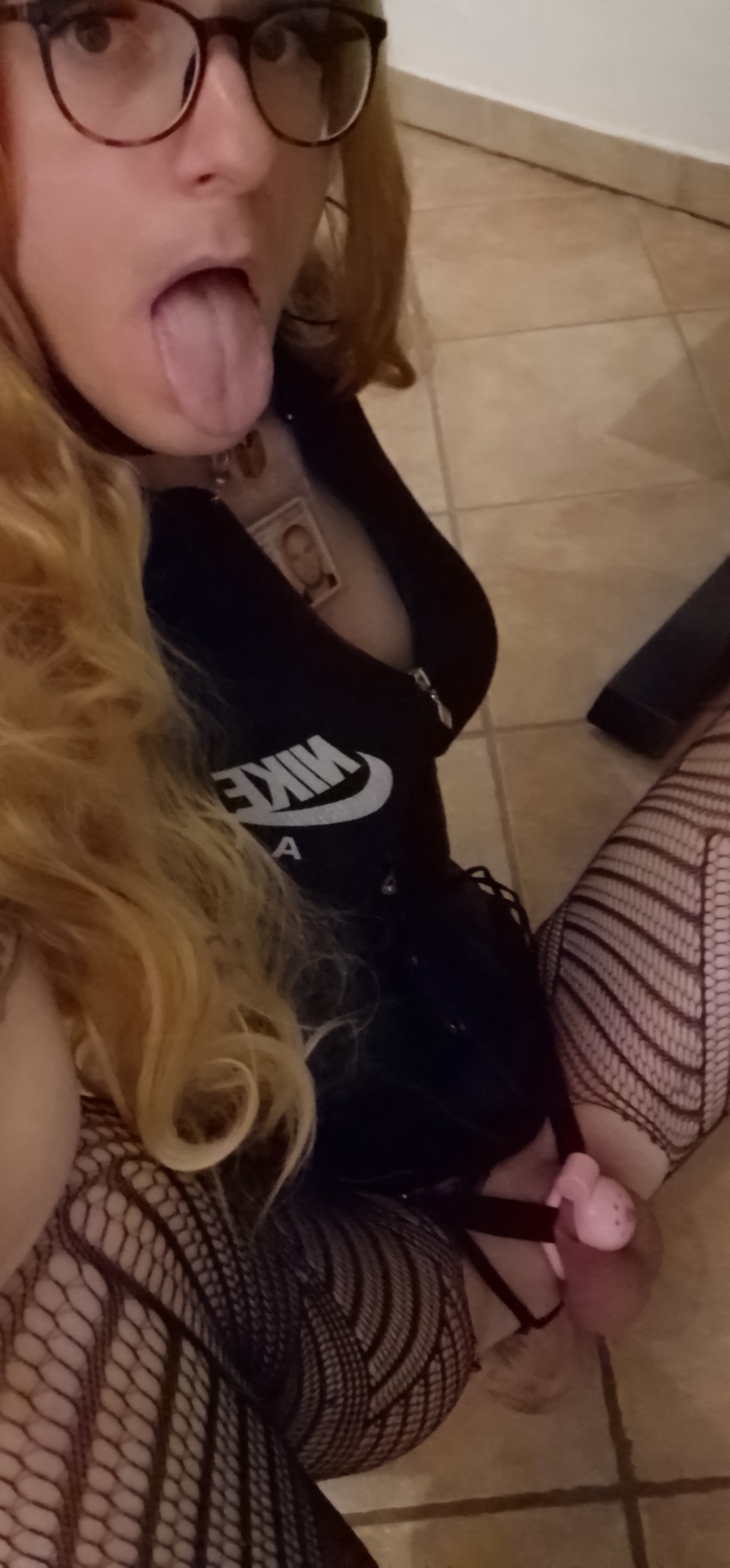 Limp BM f*ggot Sven D. from Bremen, Germany