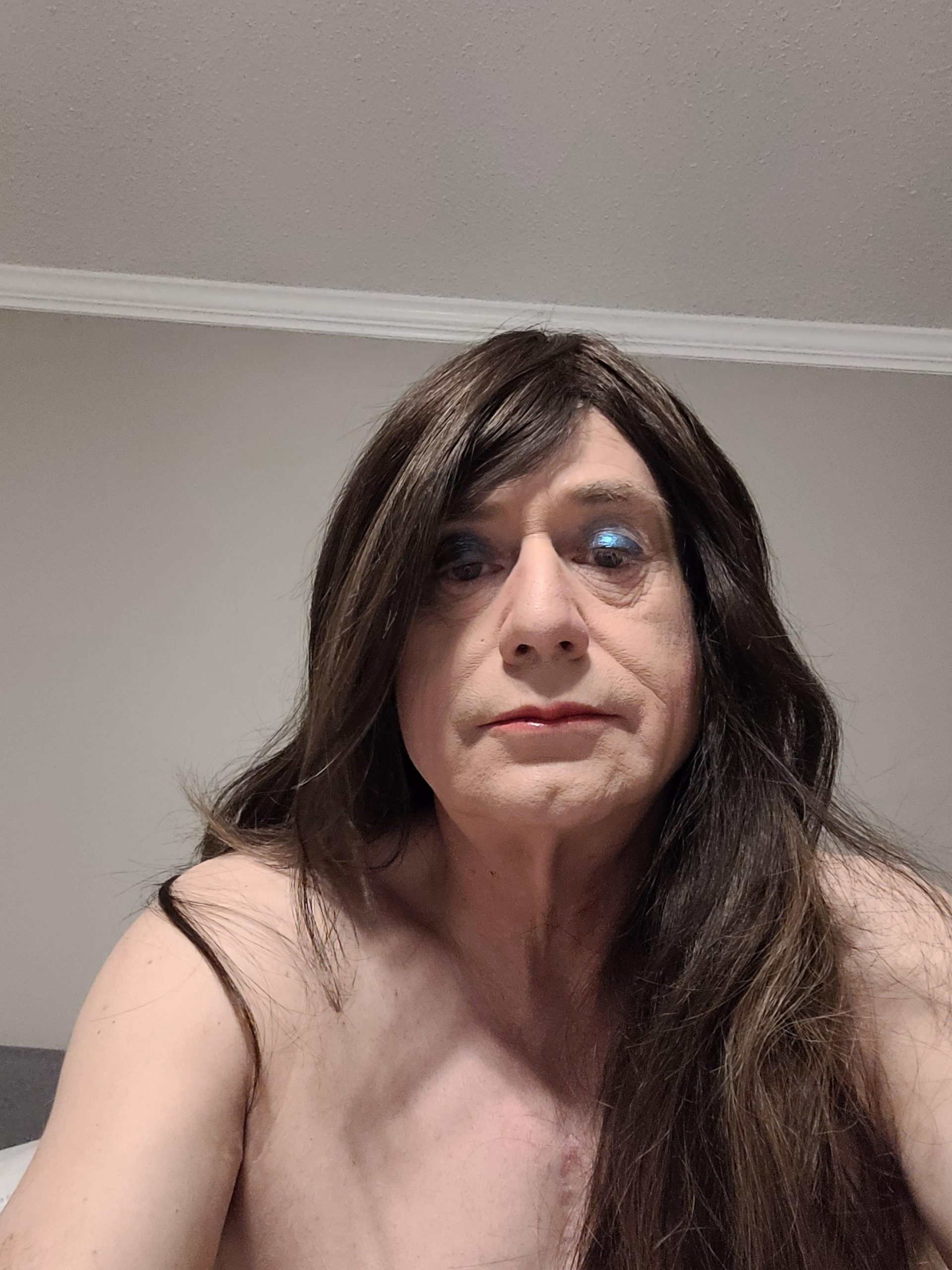 Sissy Allie Craves Exposure