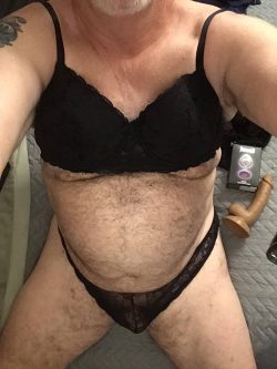 ~ My f*ggot slave belongs to Vanessa