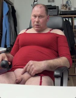 Sissy with tiny clitty