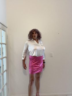 I want a dick to suck!