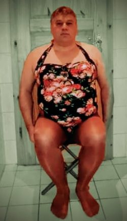 ~ Sissy Transe in nylons pantyhose tights exposed