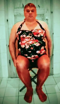 ~ Sissy Transe in nylons pantyhose tights exposed