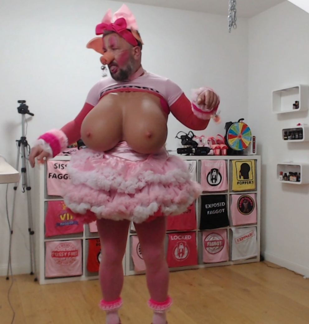 Sissy Miss Piggy – Sissy Miss Piggy