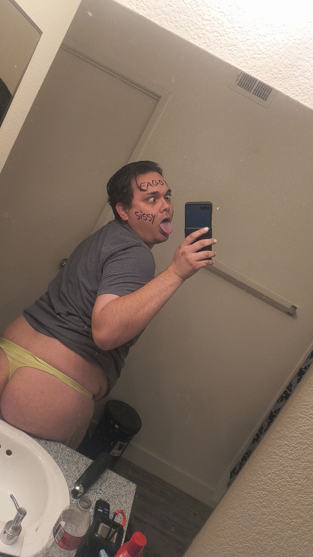 Ruined f*ggot FULL NAME @25 EXT