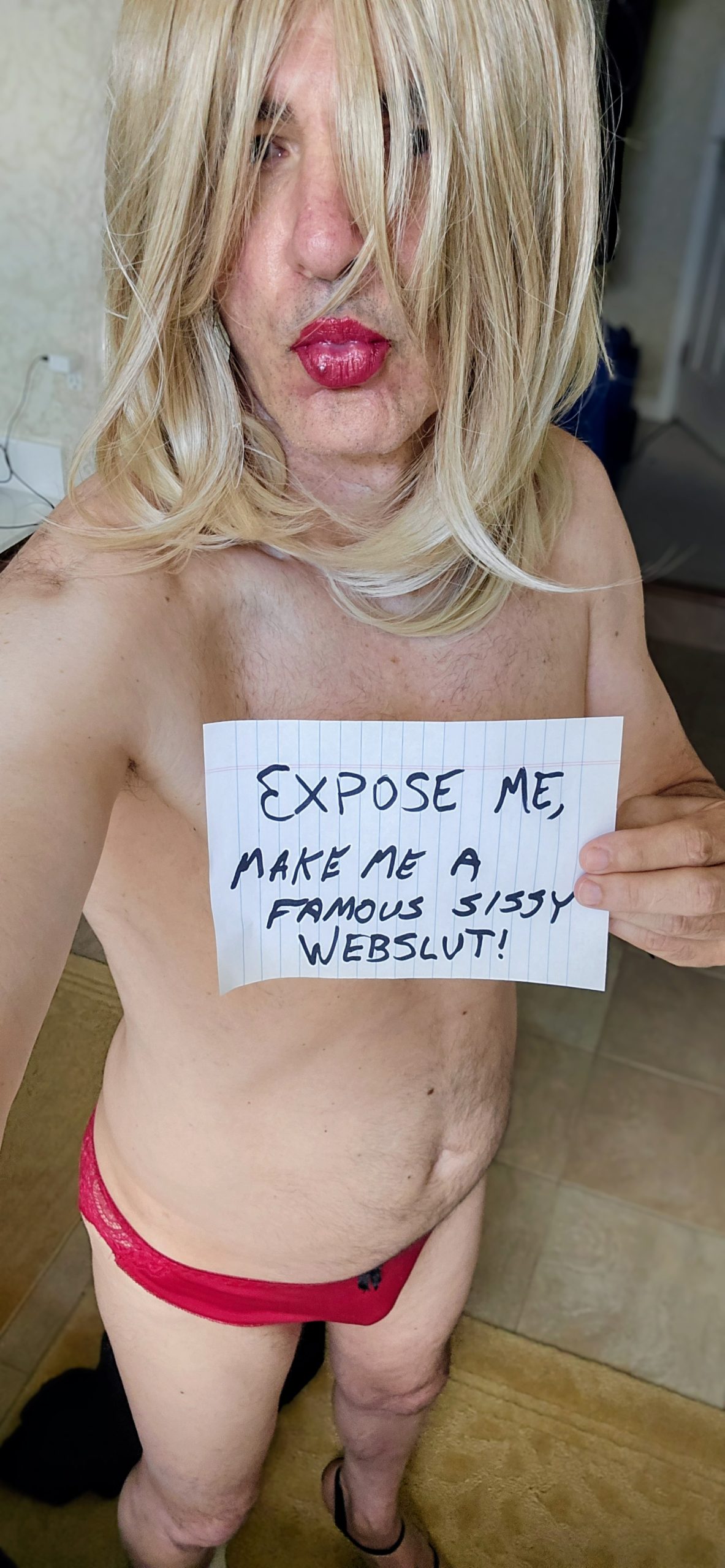 Fredericksburg Virginia Sissy Websl*t
