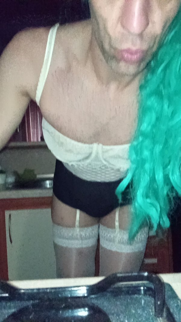 ~ Sissy anal sl*t