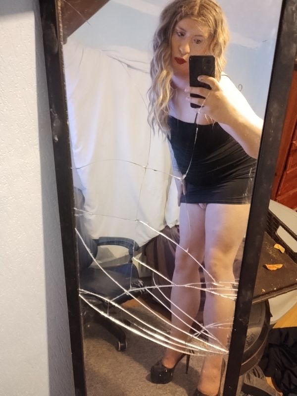 im a sissy cocksl*t, expose me online