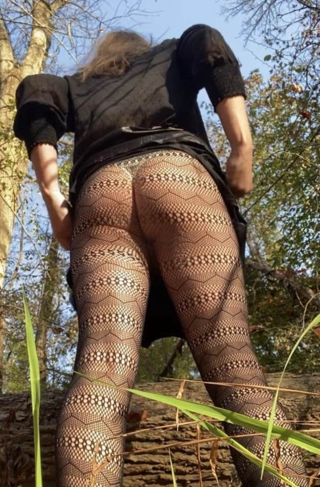 Exposed sissy