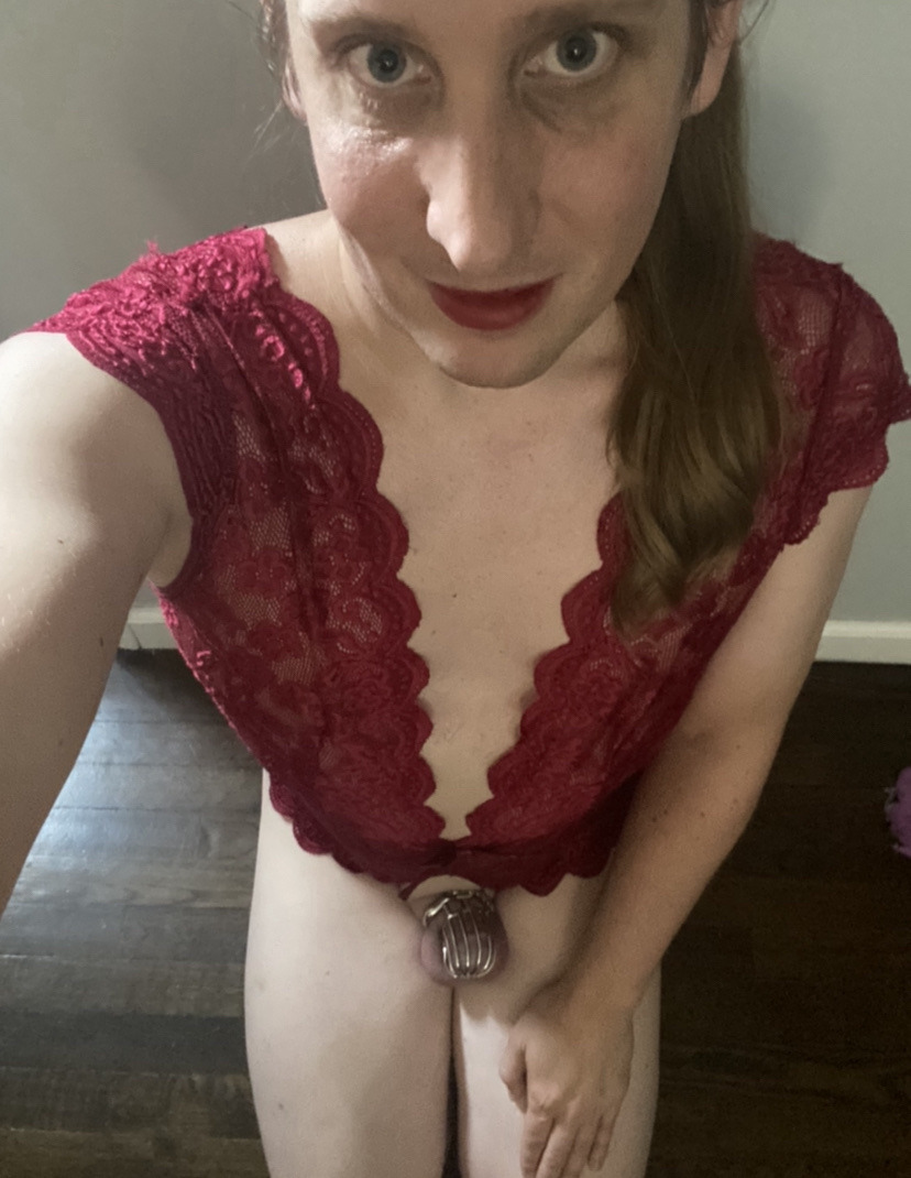 Exposed sissy