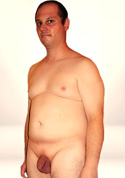 Tiny XXS Loser need to serve an true XXL sized Dom. Bull Master