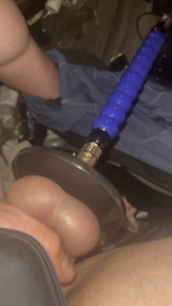 Betaloserbobbi ballbust – Balls beaten into obli