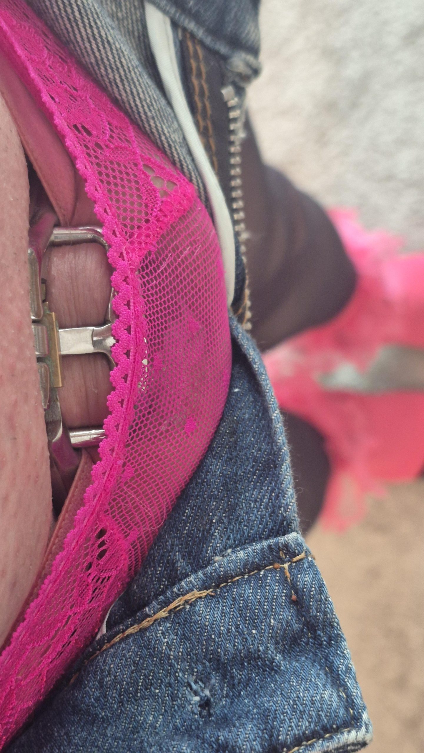 Humiliate this pathetic Sissy