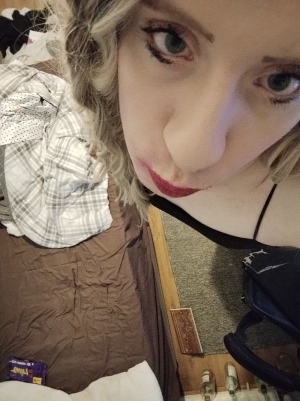 im a sissy cockwh*re sl*t