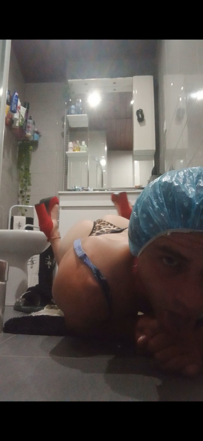 Free sissy first woman ContAct me own me Forever now WhatsApp ContAct me