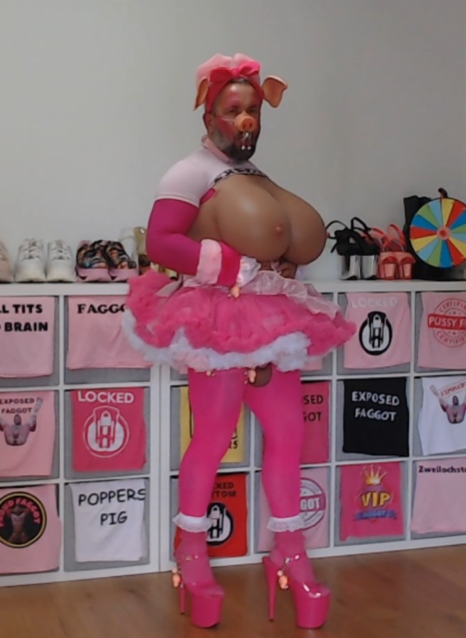 Sissy Miss Piggy – Sissy Miss Piggy