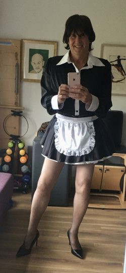 Frilly French Maid