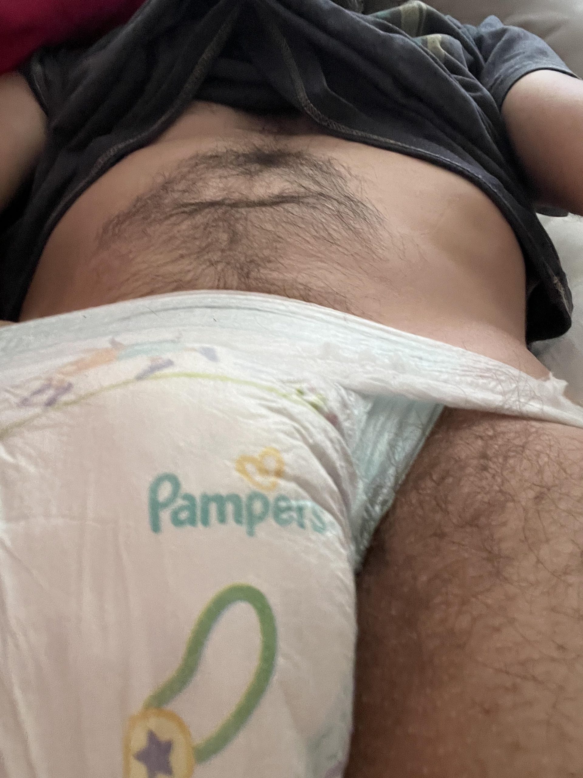 EmilyBedwetter (Ed C) – Diaper f*ggot Wakes Up in Wet Pampers