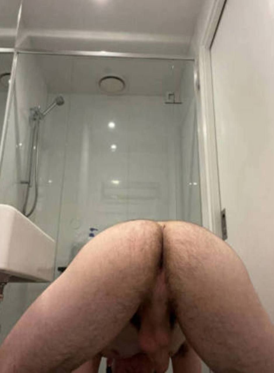 Exposed Aussie f*ggot