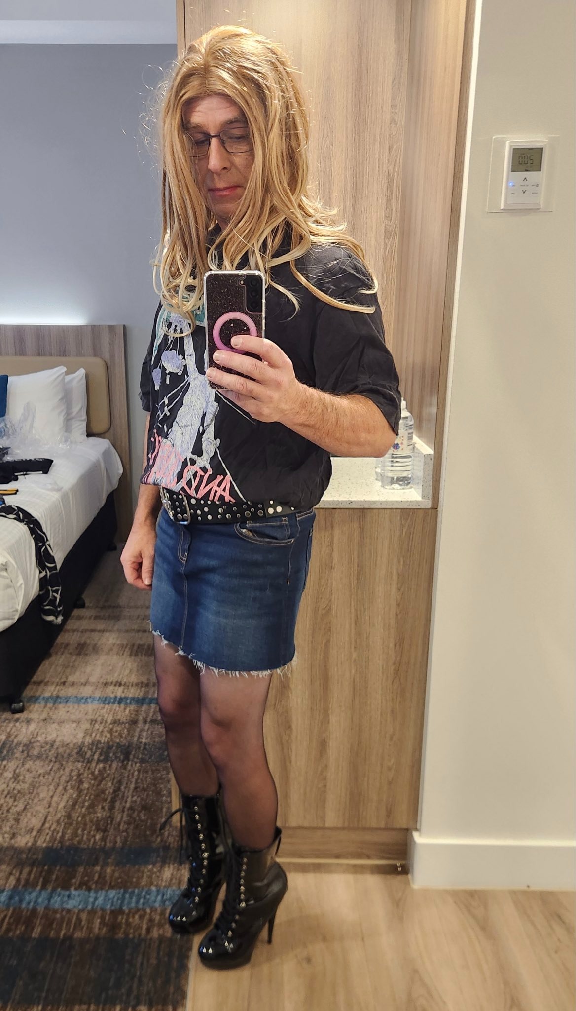 ChloeSatin from Queensland