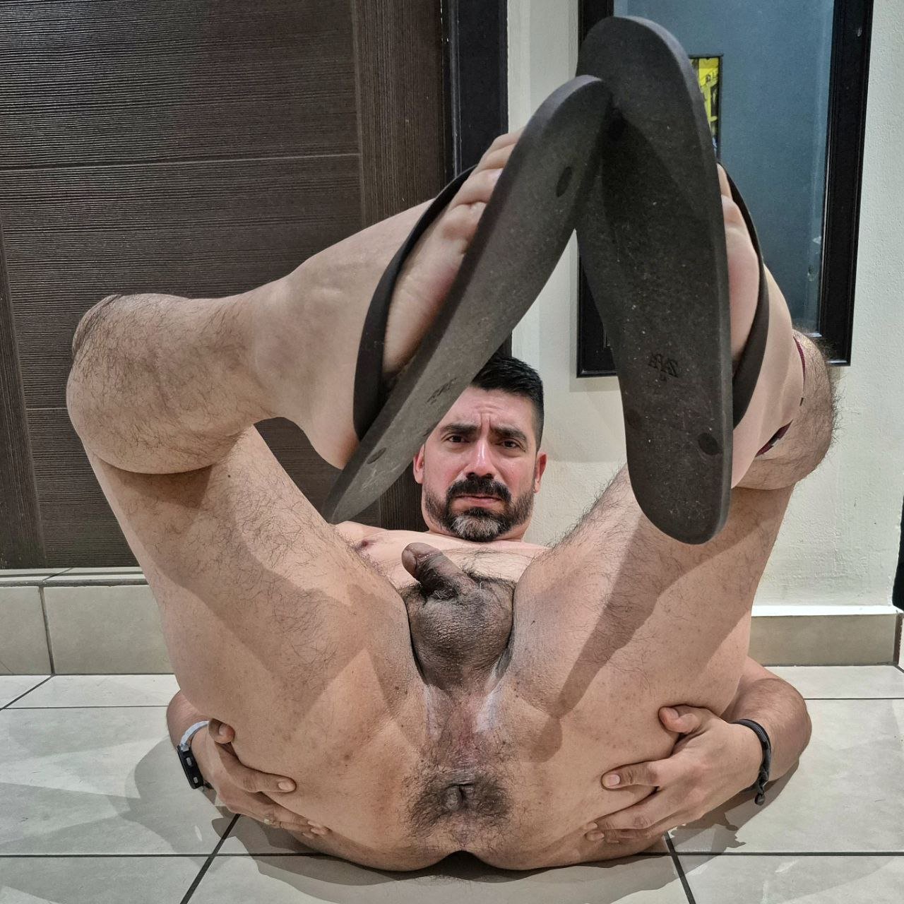 Horny Married f*ggot
