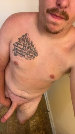 Big dick bull for your girlfriend or wife add my Snapchat coakes99