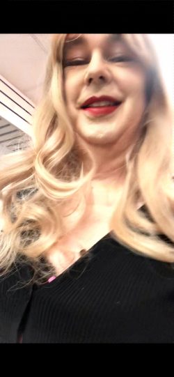 Download, make me your toy