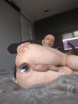 huge anal plug