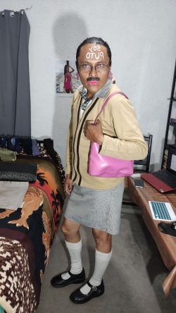 PUTO MARICON DE CLOSET COLEGIALO