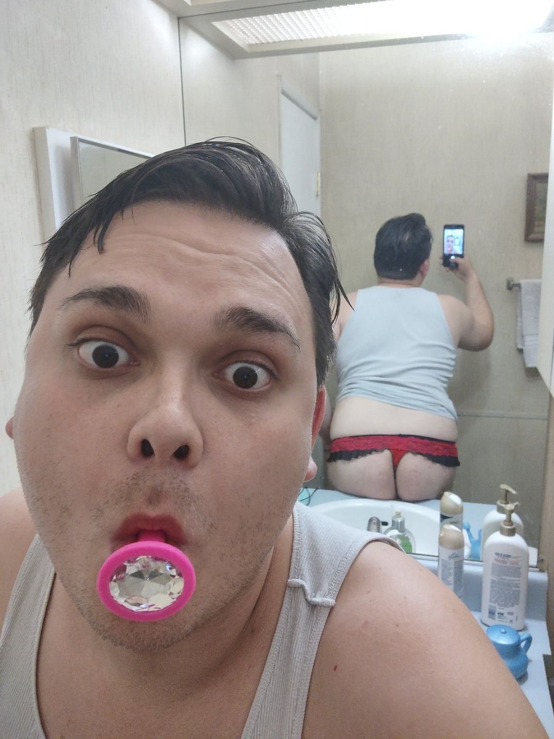 Dumb f*ggy exposed. FULL NAME @25 EXT