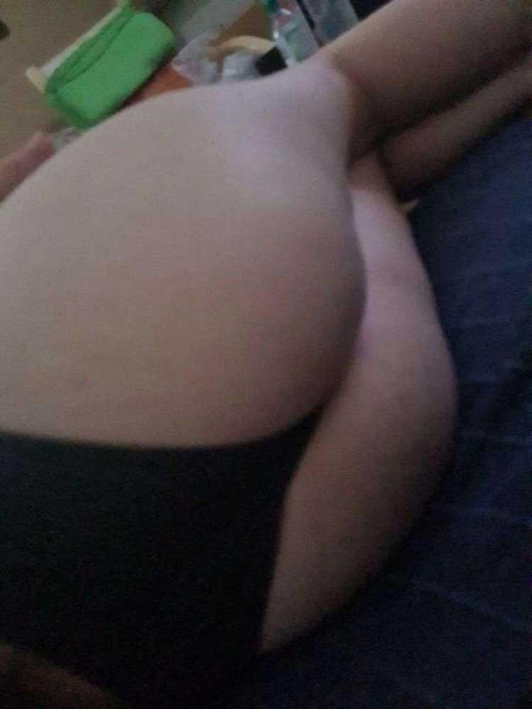 EX Sara Barbič 24 Slovenian sl*t Risk (insta and snap)