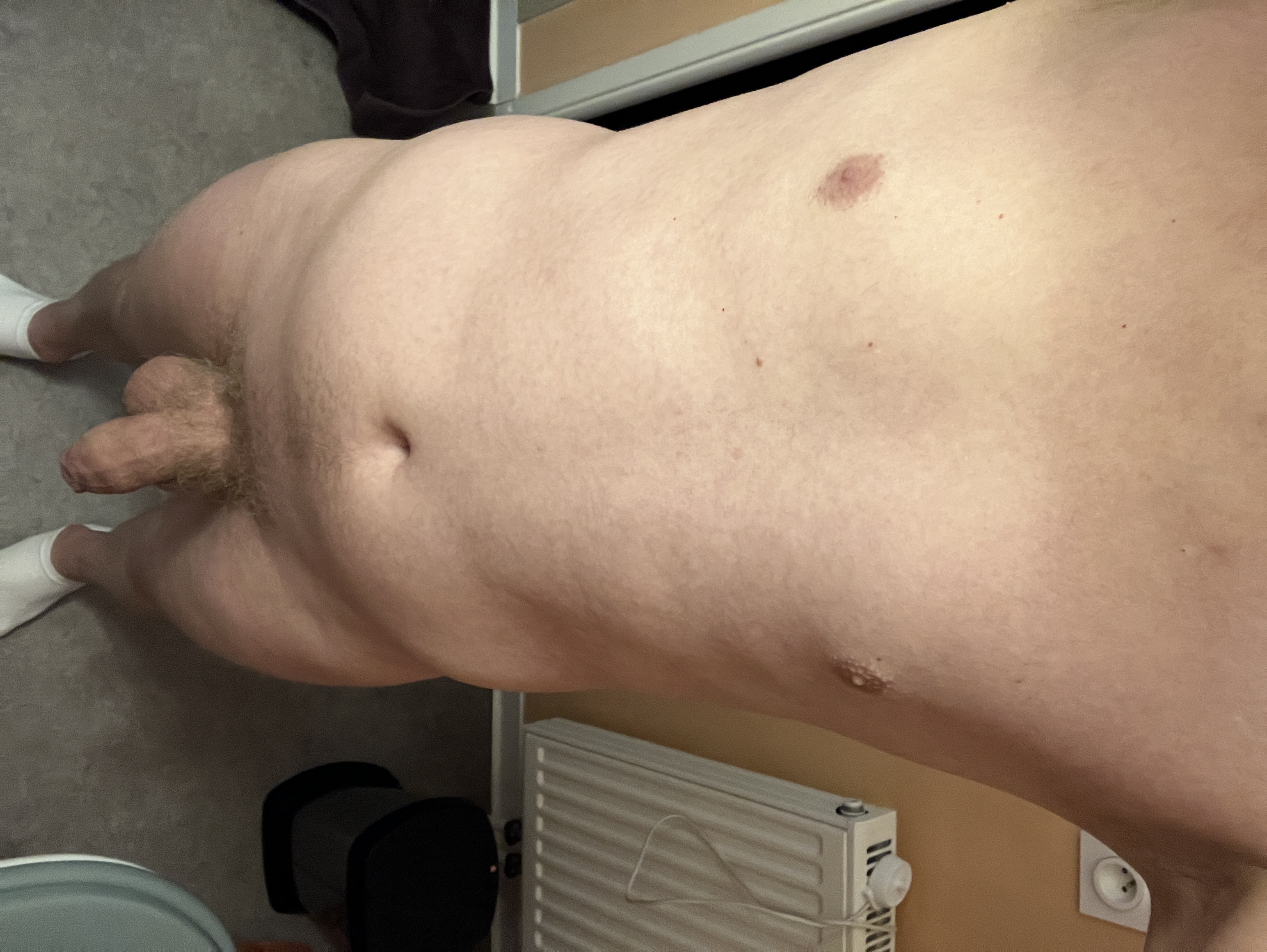 moi la lope docile de maitre pervers Karim