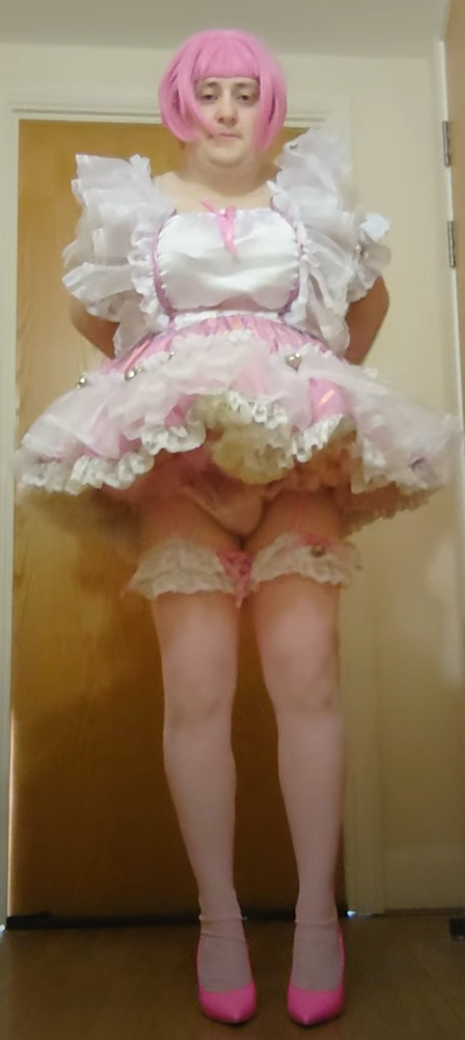 sissy michael – pathetic sissy maid