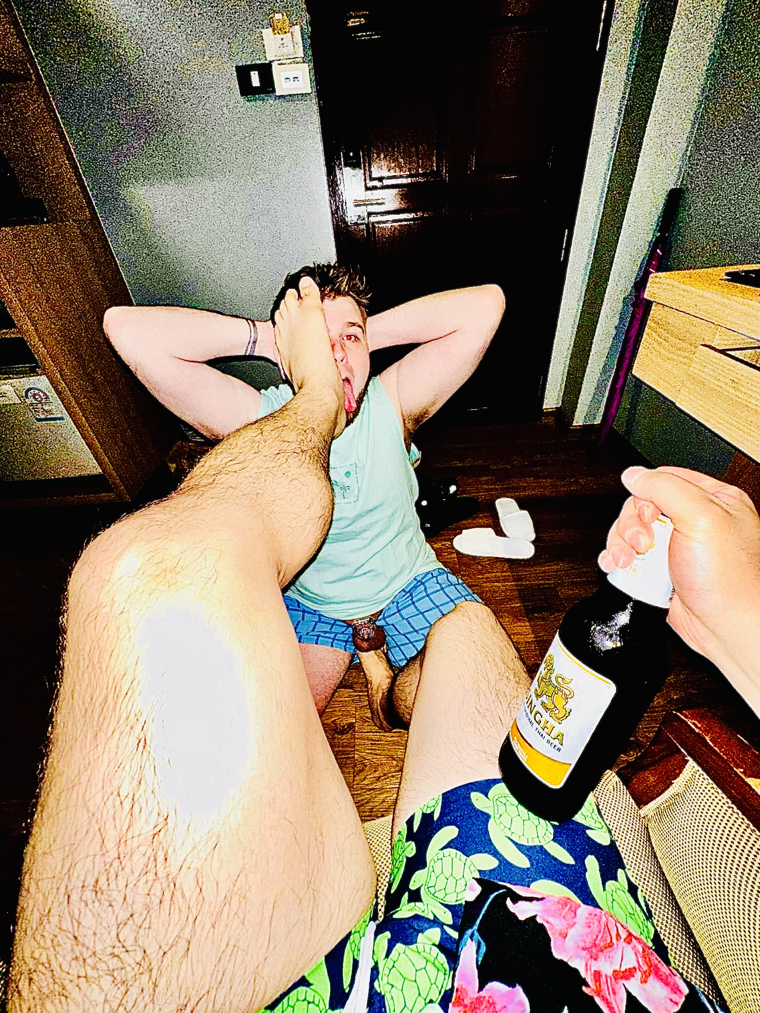 Exposed f*g – Exposed f*ggot
