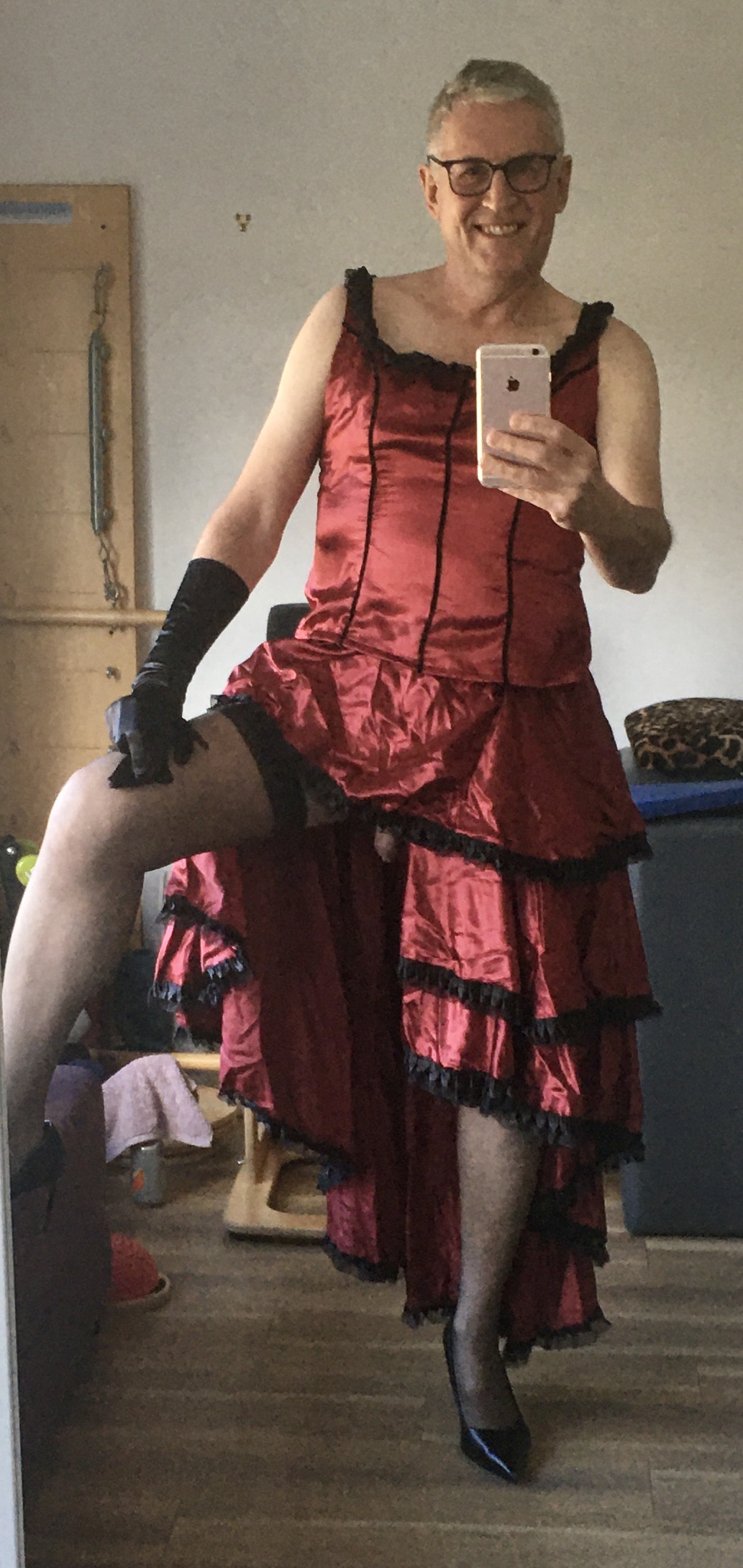 Sissy saloon girl