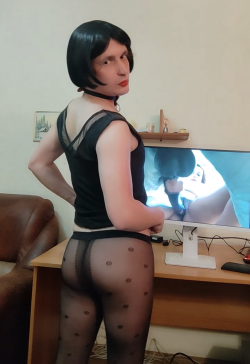 Sissy Sasha jerk of zoo