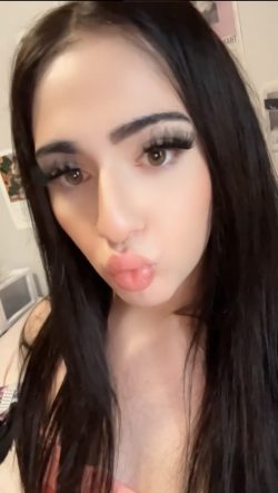 BubbleButtMona