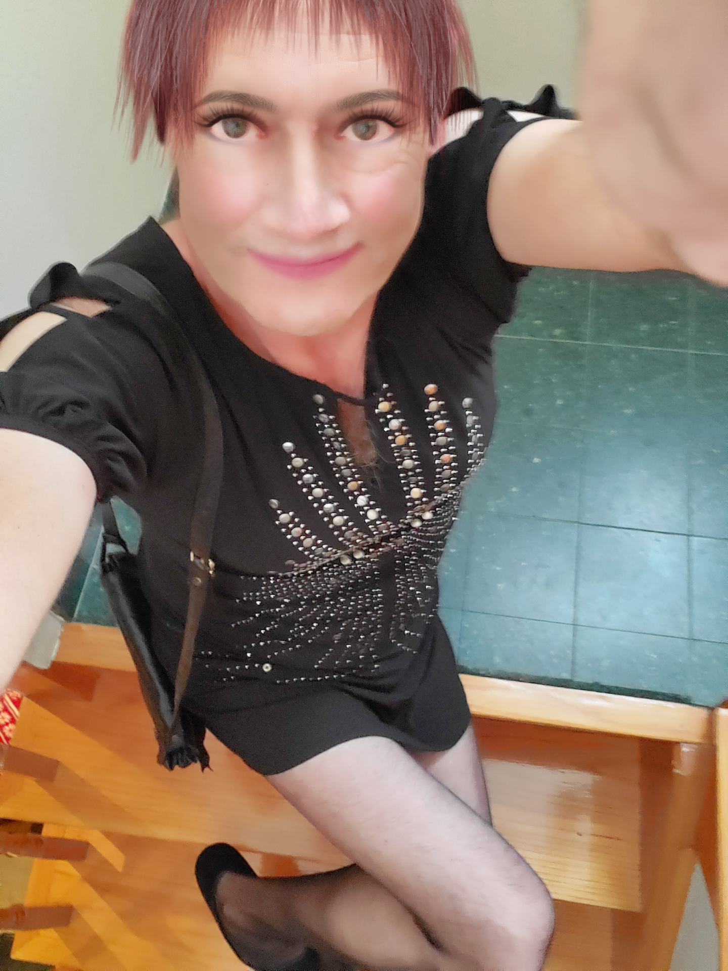 Looking for a real sissy exposer