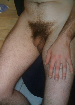 Me nude