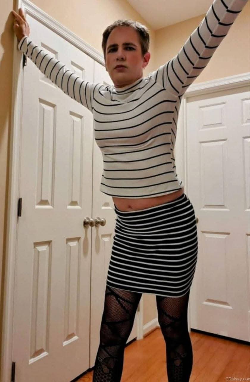 Fredericksburg Virginia Sissy Websl*t
