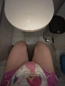 Message me bout my diapeys!