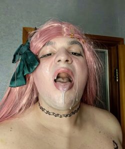 ~ Artyom – Sissywh*re Artyom